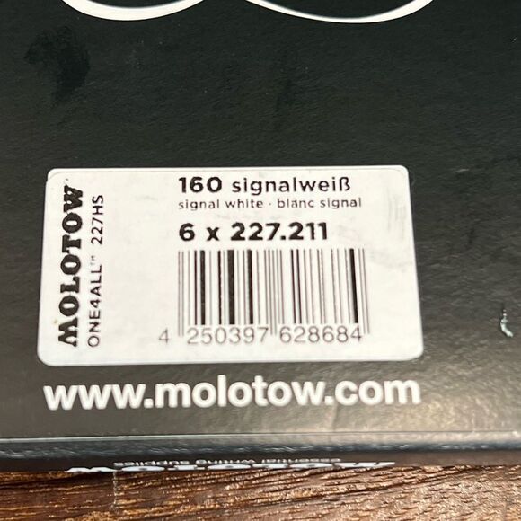 Molotow One4All Acrylic Pump Marker in Signal White. 4 mm Tip. 6-Pack. NIB! - Picture 7 of 11